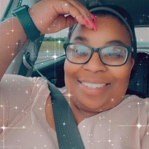 Meet your Posher, Tara